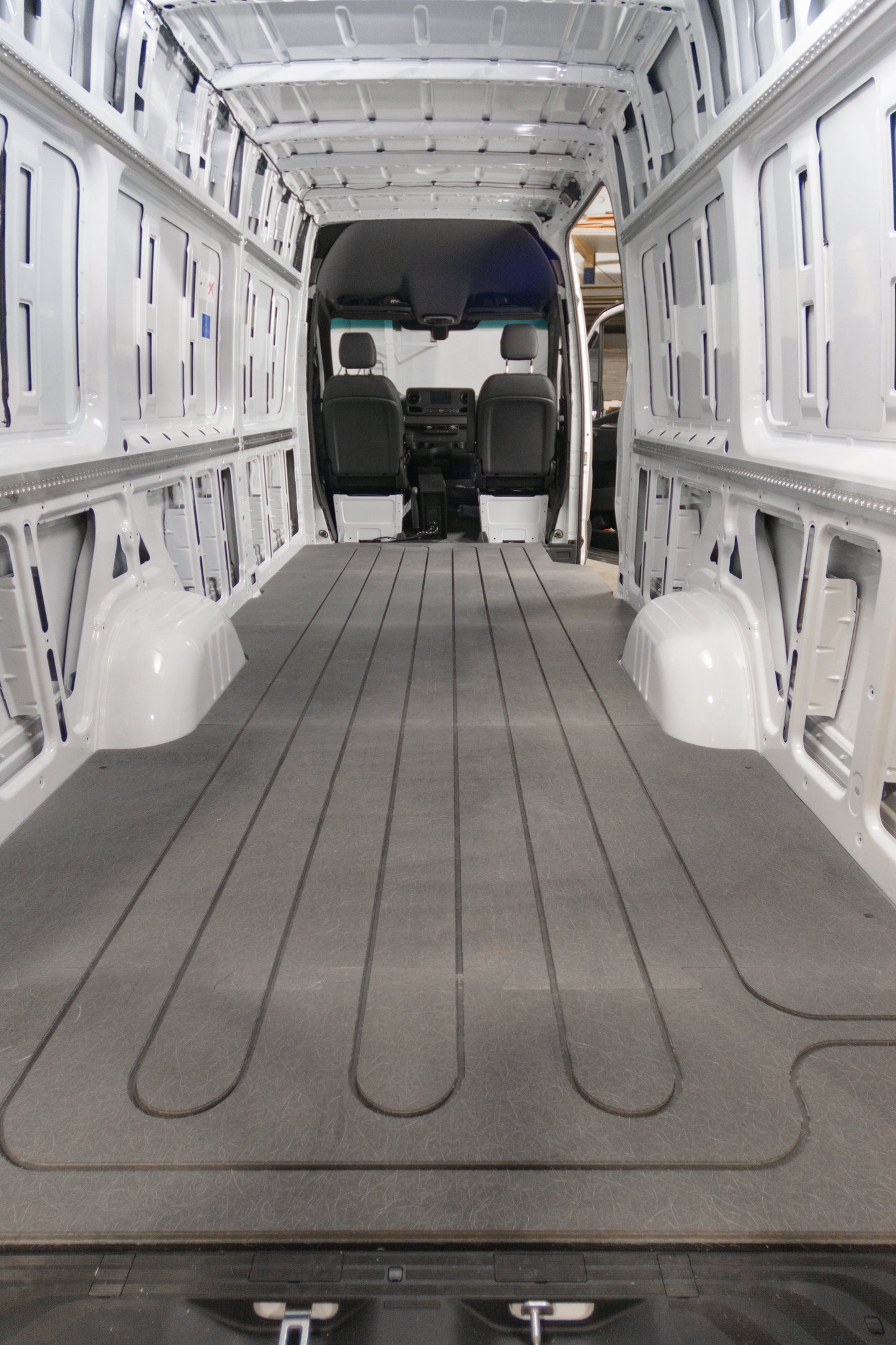 COLUMBIA SUBFLOOR MERCEDES SPRINTER