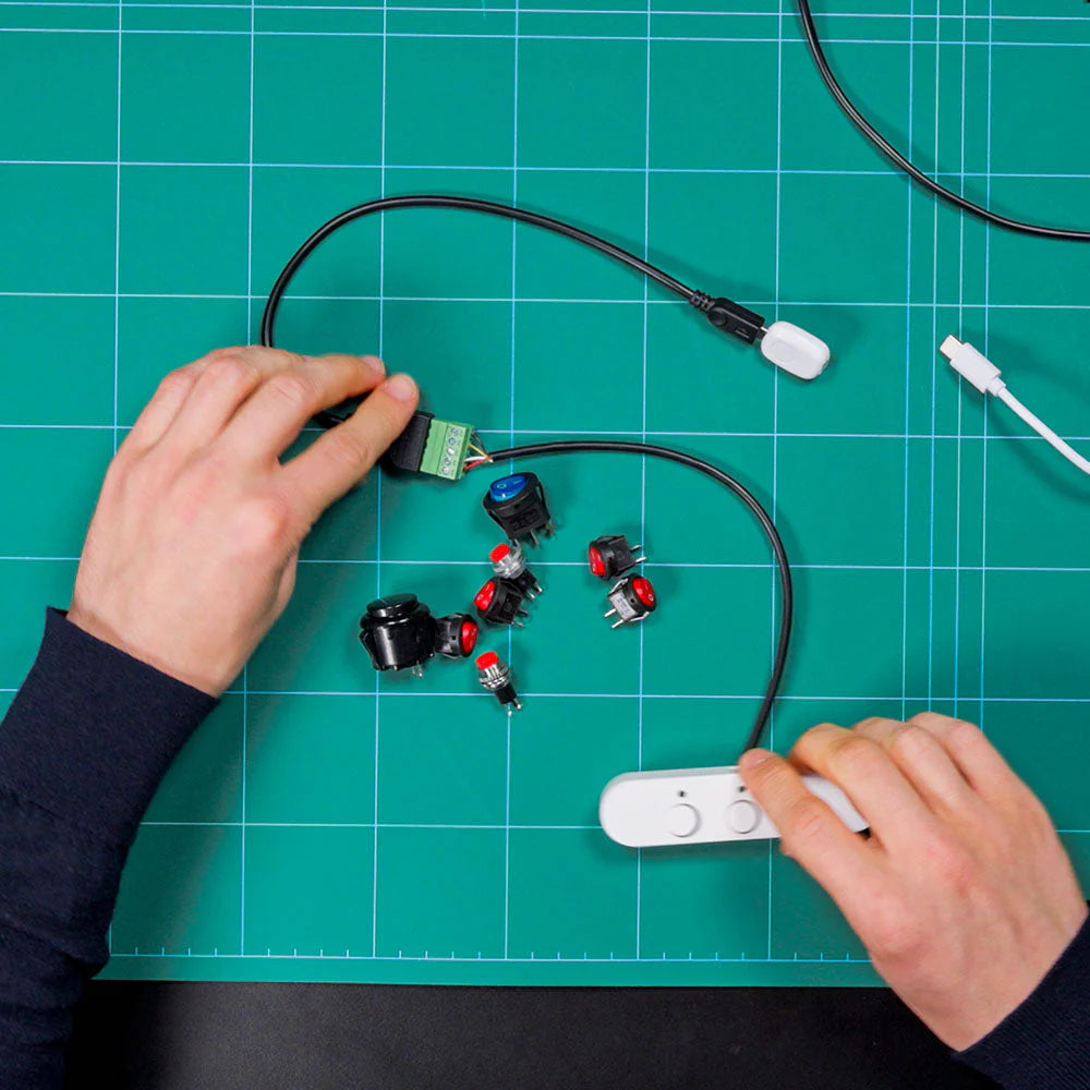 Shelly Micro USB to 5 Terminal Add-on