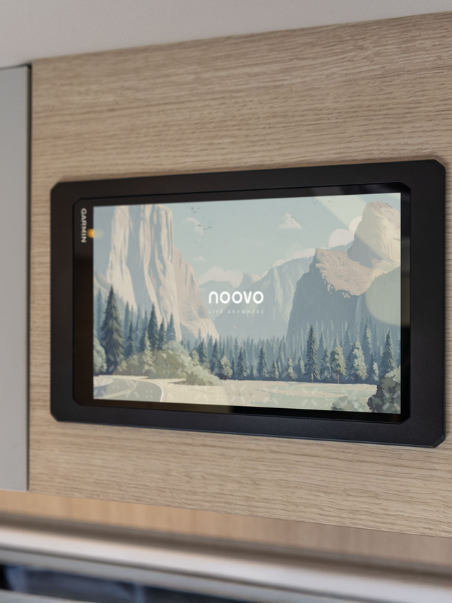 Garmin touchscreen controller for Noovo Next.