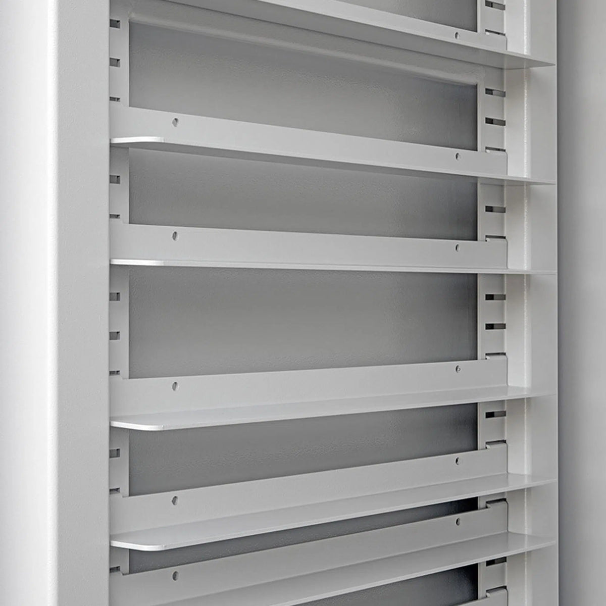 Wescor AL8 Solar Battery and Equipment Cabinet