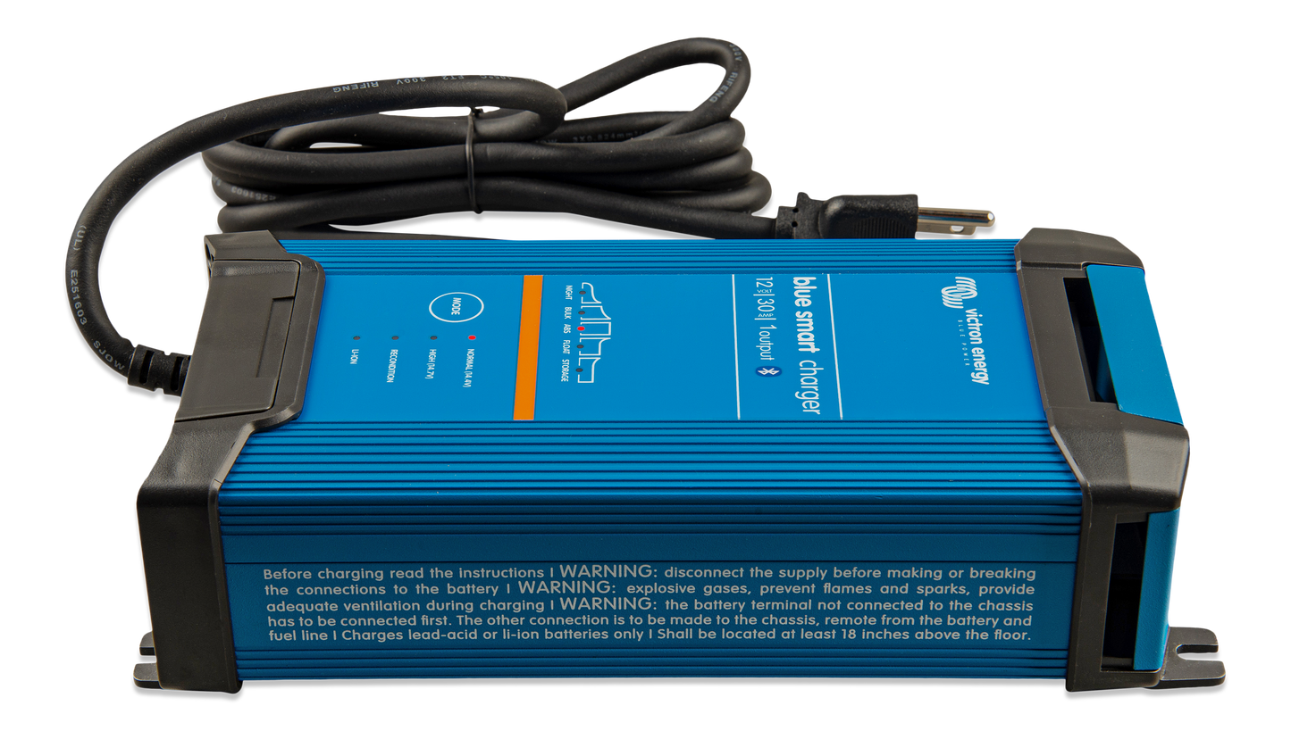 Blue Smart IP22 Charger 230V